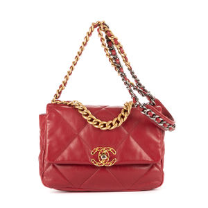Chanel Classic 19 Flap Small